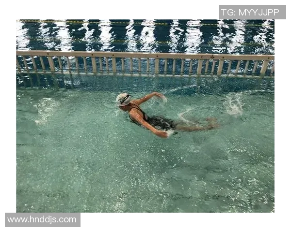 蝶泳训练中常见错误及其纠正方法解析与技巧提升建议